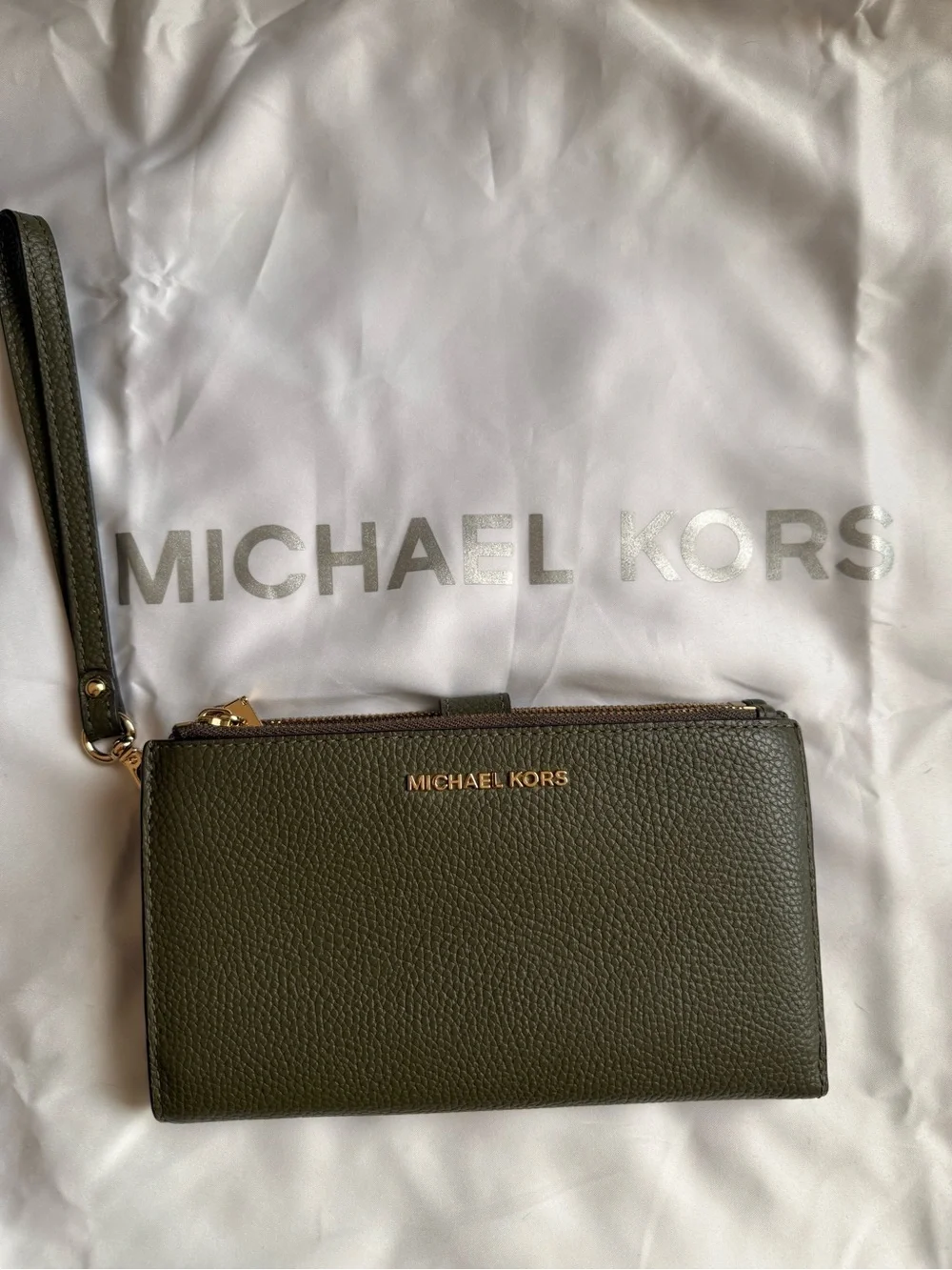 Michael Kors Dark Olive Green Pebbled Leather Wristlet with Gold Hardware EUC